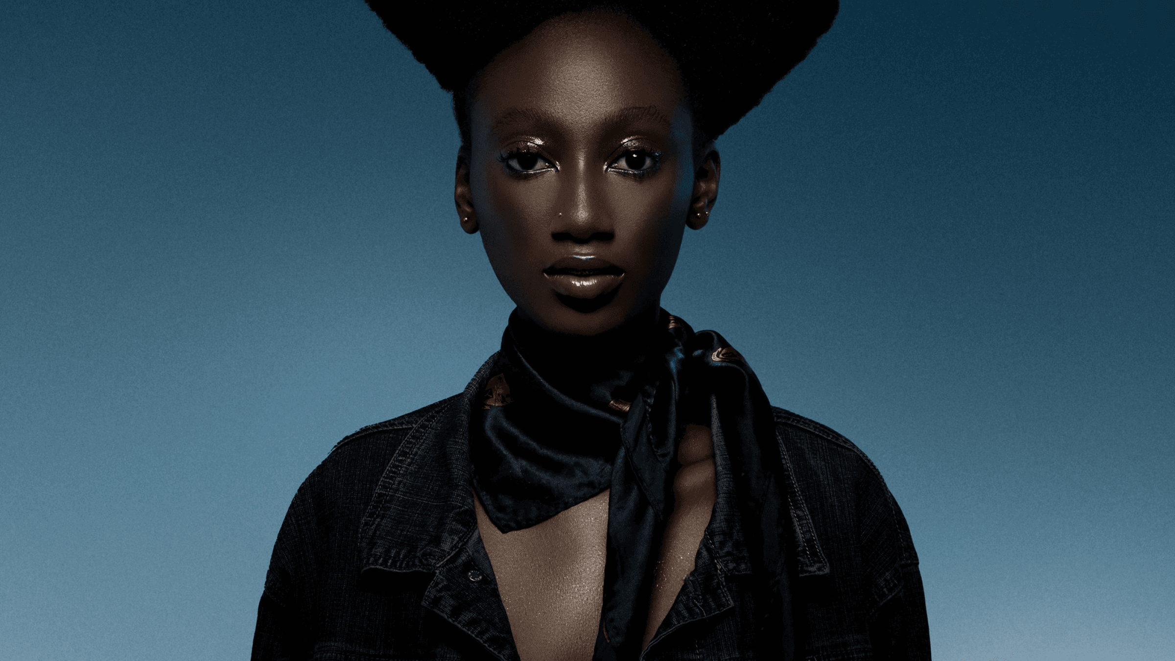 Project: Luminous Flux - Motion Graphics by Azyz Kabada